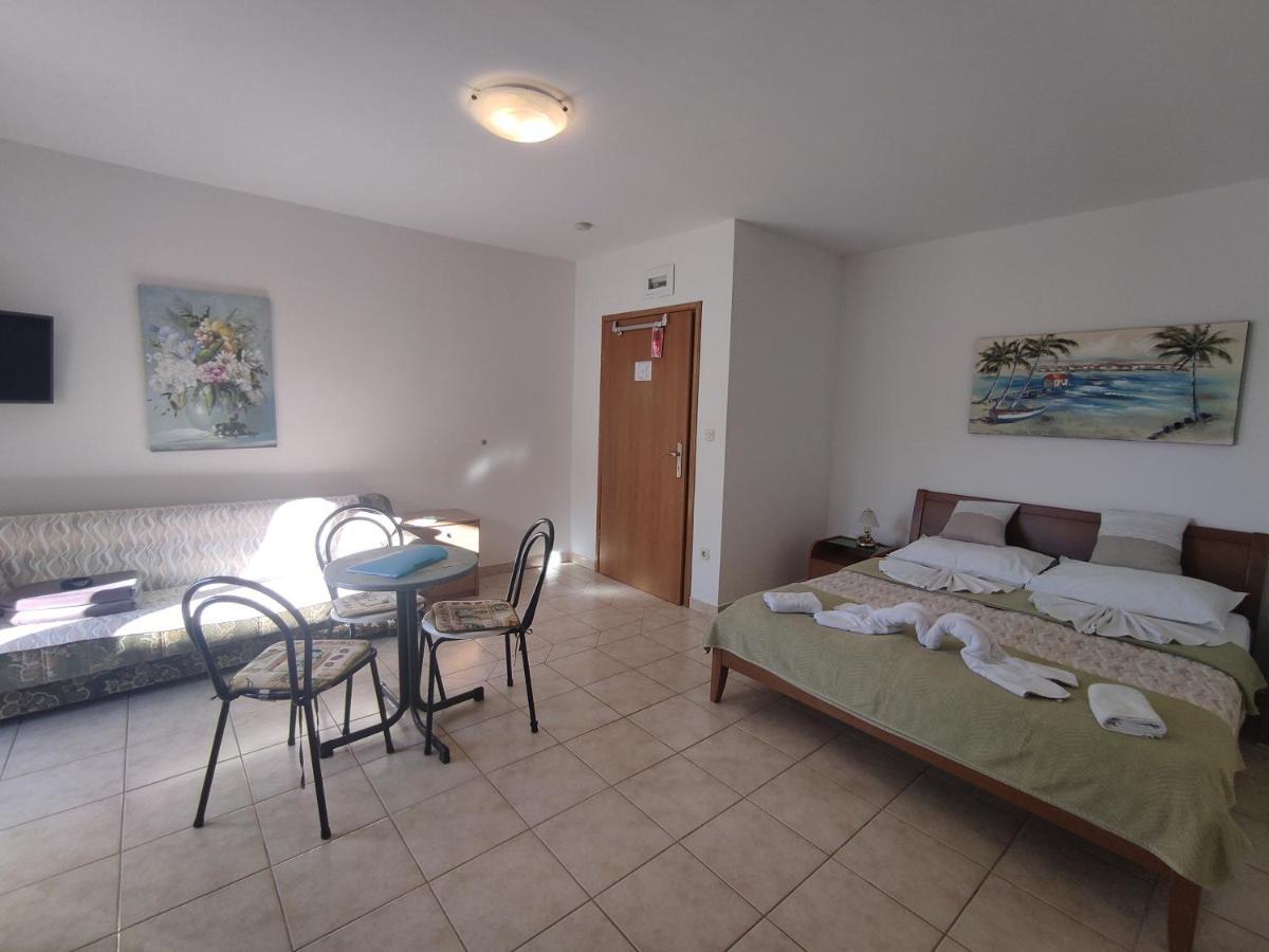 Apartmani Putnik Башка-Вода Екстер'єр фото